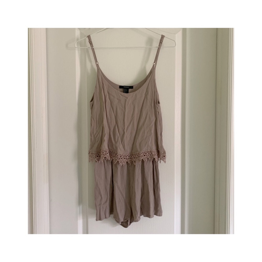 Taupe romper